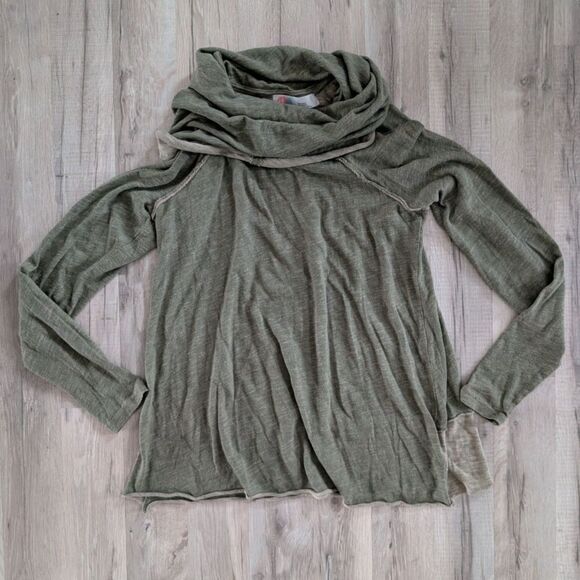 Free People Beach Cocoon Cowl Pullover in Olive Green, One Size (A6) - Picture 2 of 7